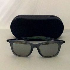 Brand New Hugo Boss Sunglasses For Men , Size 54/20/145 , Color Crystal/ Mirror , Comes With Case. Formal Silver Sunglasses With Tinted Lenses, Silver Sunglasses With Gradient Lenses For Formal Events, Silver Tinted Sunglasses For Formal Occasions, Silver Tinted Sunglasses For Formal Events, Silver Wayfarer Sunglasses With Gradient Lenses, Silver Wayfarer Sunglasses With Tinted Lenses, Classic Silver Anti-reflective Sunglasses, Modern Silver Wayfarer Sunglasses, Modern Silver Sunglasses For Formal Occasions