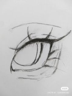 a pencil drawing of an eye