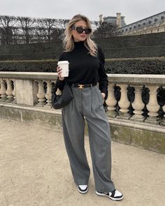 Grey Trousers Casual Outfit, Nike Office Outfit, Fall Fashion Classic Style, Nike Dunks Business Casual, Nike Dunk Work Outfit, Grey Pinstripe Trousers Outfit, Office Outfit With Sneakers, Low Dunks Outfit Woman, Black Dress Street Style