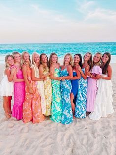 Seaside Florida Outfits, Senior Trip Outfits, Spring Break Captions, Spring Break College, Preppy Wardrobe, Preppy Party, Preppy Girls, Fall Break