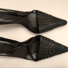 Burberry Porsum Black Leather Shoe With Heel And Gromit Front Detail Hard To Find. In Great Condition Hardly Worn. A Very Great Brass Hardware Detail On The Straps And Back Of Shoe. These Are So Amazing And Work With Everything! They Are Truly Timeless! Formal Leather Heels With Spikes, Leather Heels With Spikes For Evening, Elegant Formal Heels With Spikes, Elegant Spiked Heels For Formal Occasions, Burberry Black, Burberry Shoes, Black Leather Shoes, Brass Hardware, Leather Shoes