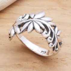 A leafy vine flourishes on this pretty band ring from Dewa Arimbawa. The ring is crafted by hand from sterling silver with contrasting polished and oxidized areas. Book Jewelry, Sterling Silver Rings Bands, Silver Band Ring, Contemporary Jewelry, Sterling Silver Bands, Copper Jewelry, Leaf Earrings, Jewelry Lover, Free Jewelry