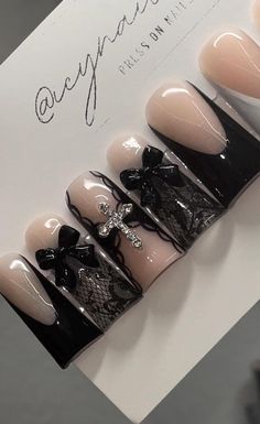 🖤 includes 10 nails, nail glue, alcohol wipe, file, cuticle pusher + goodies  🖤 returns/refunds are not acceptable because these are custom made  🖤 i am not responsible if they don't fit correctly please use "how to" guide to get accurate measurements  🖤 i am not responsible for lost/missing orders after tracking shows as "delivered". If your package is lost or missing, please contact your local post office and they can instruct you further 🖤these are reusable! file the glue inside the nails and they are perfect for another use. for proper removal soak the nails in oily soapy warm water for 10-15 minutes and then gently scrape them off with the cuticle pusher (photo in listing is an example of previous work) Lace Nails Designs, Nails Duck, Lace Nail Design, Hello Nails, Punk Nails, Long Acrylic Nail Designs, Hard Nails, Lace Nails, Grunge Nails