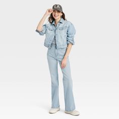 Women's Cropped Trucker Jacket - Universal Thread™ Light Wash M Trendy Collared Light Wash Denim Jacket, Everyday Light Wash Collared Denim Jacket, Light Wash Collared Denim Jacket For Everyday, Classic Collared Spring Denim Jacket, Fall Light Wash Relaxed Fit Denim Jacket, Light Wash Collared Cotton Outerwear, Collared Light Wash Cotton Outerwear, Light Wash Relaxed Fit Denim Jacket For Fall, Spring Washed Blue Collared Denim Jacket