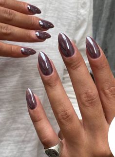 Purple Glaze Nails, Charcoal Chrome Nails, Purple Monochrome Nails, Dark Purple Nails Chrome, Dark Chrome Nails Designs, Pewter Aesthetic, Dark Nails With Chrome, Grey Nails With Chrome, Dark Grey Chrome Nails