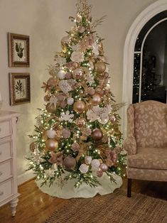 a decorated christmas tree in a living room