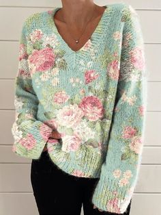 Casual Cardigan Sweater, Floral Print Sweater, Floral Art Print, Trendy Sweaters, Floral Print Design, Knitted Flowers, Flowers Print, Floral Prints Art, Floral Jacquard