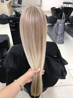 Blonde Hair No Roots, Blonde Airtouch Hair, Blonde Airtouch, Airtouch Blonde, Heavy Highlights, Light Blonde Balayage, Light Blonde Hair, Hair Done, Blonde Hair Inspiration