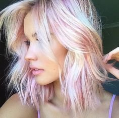 20 Ways to Include Pantones Colors of the Year into Your Beauty Routine Blog by Pampadour Trendy We Fryzurach, Holographic Hair, Opal Hair, Hair Color Pastel, Pastel Hair, Bleached Hair, Rainbow Hair, Hair Envy, Grunge Hair