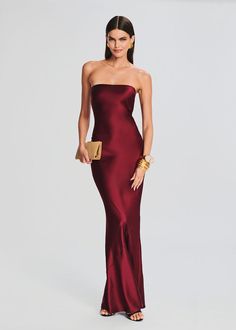 Fancy Elegant Prom Dresses, Red Dress Elegant Long Gowns, Prom Dress Long Open Backs, Red Dress Long Wedding Guest, Little Red Dress Silk, Long Open Side Dress, Open Back Dress Formal Long, Nordstrom Formal Gowns, Low V Long Dress