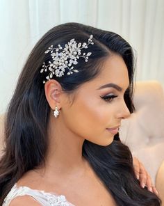 female model wearing bridal hair comb with small silver leaves and curved sprigs of pearl and crystal Bridal Hair Comb Side, Dress Necklines, Comb Design, Short Hair Bride, Crystal Comb, Bride Updo, Floral Veil, Bridal Styles, Lake Lure