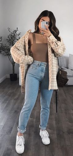 Looks Jeans, Ootd Instagram, Casual Chic Outfits, Cute Outfits For School, Outfit Jeans, Looks Black, Trendy Fall Outfits, Causual Outfits, Casual Chic Outfit