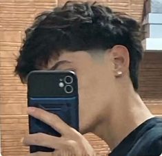 Mexican Taper Fade Haircut, Edgy Boy Haircuts, Sam Zia Haircut, Straight Hairstyles Men, Taper Fade Long Hair, Low Taper Fade Haircut, Mullet Fade