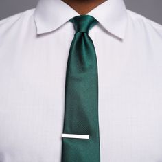 Made from 100% woven silk, our Grosgrain Solid Hunter tie has subtle texture and sheen for a look that's formal as well as professional. | Men's Tie Bar: Grosgrain Solid Tie - Super Skinny, In Green, Silk Mens Silk Ties, Style Steal, Men's Tie, Tie Bar, Subtle Textures, Green Silk, Green Man, Silk Ties, Neck Tie