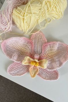 Crochet Orchid Flower, Crochet Water Lily, Crochet Lily Flower, Orchid Crochet, Crochet Orchid, Crochet Tutorial Pattern, Crochet Stuff, Orchid Flower, Water Lily