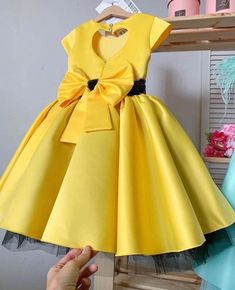 Girls Yellow Dress, Yellow Girl, Lace Belt, African Dresses For Kids, Short African Dresses, Best African Dresses, Girls Dress Outfits, Kids Fashion Dress