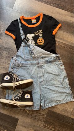 Summerween Outfit Ideas, Summerween Aesthetic Outfits, Summerween Outfit, School Homework, Light Layers, Downtown Outfits, Back To School Outfit, School Looks, Halloween Outfit