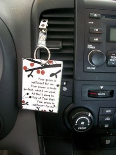 a car radio with a note attached to it