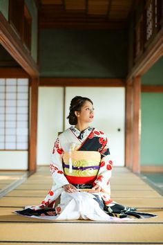 Kimono Photoshoot, Modern Geisha, Japan Wedding, Geisha Art, Asian Ladies, Wedding Kimono