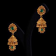 Butta Earrings Gold, Jumka Design Gold, Butta Earrings, Vummidi Bangaru Jewellers, Gold Jhumkas, Simple Necklace Designs, Temple Jewellery Earrings, Small Earrings Gold, Gold Earrings Indian