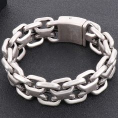 Experience a touch of modern elegance with our FZ Chunky Chain Polished Brushed Stainless Steel Bracelet. Made from high-quality stainless steel, its stylish and fashionable design is perfect for any outfit. Elevate your style with this sleek and polished piece. Gender: Men Material: Metal Metals Type: STAINLESS STEEL Bracelets Type: Chain & Link Bracelets Chain Type: Link Chain Item Type: BRACELETS Clasp Type: Hidden-safety-clasp Compatibility: All Compatible Shape\pattern: Geometric Best Gifts For Friends, Packing Gift, Friends Style, Men's Bracelets, Chain Bracelets, Bracelet For Men, Hand Jewelry, Bracelet Clasps, Brushed Stainless Steel