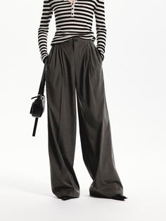 MO&Co. Women's Pleated Wide Leg Pants Crafted from well-done fabric, these wide-leg pants have been designed to fall loosely over the body. With convenient side slip pockets and a front pleated design that creates a flattering silhouette. Features : - Relaxed wide-leg silhouette- Side slip pockets, back welt pockets- Front pleated design Code: MBD3PATT03The back length of size M is 108cmMATERIALS & CARE Material: 66.8% Polyester 30.9% Viscose 2.3% SpandexPlease put it into a mesh bag to wash.REM Wide Leg Pleated Pants, Pleated Wide Leg Pants, Pleated Pants, Mesh Bag, Welt Pockets, The Body, Welt Pocket, Leg Pants, Black Pants