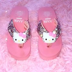 Silver Round Toe Flip Flops For Party, Shoes For Summer, Hello Kitty Shoes, Glitter Fashion, Dr Shoes, Victoria Secret Outfits, Custom Bling, Hello Kitty Accessories, Platform Flip Flops