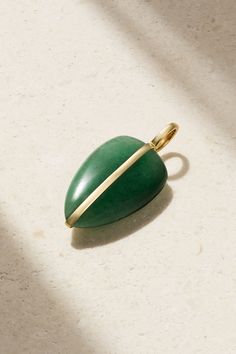 By Pariah's founder, Sophie Howard, aims to capture the raw beauty of nature through the brand's designs. This 'Pebble' pendant is carved from aventurine and wrapped in a 14-karat gold band. Add it to a chain of your choice. Recycled Necklaces, Pebble Pendant, Pebble Necklace, Silk Necklace, Diamond Choker, Wrap Necklaces, Raw Beauty, Agate Necklace, Amethyst Necklace