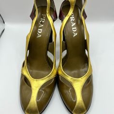 Size: 9.5 | It 39.5 Prada Leather Pumps Gold Round-Toes Block Heels Designer Metallic Leather Heels, Designer Metallic Round Toe Heels, Designer Metallic Heels With Round Toe, Shoes Prada, Gold Pumps, Prada Leather, Prada Shoes, Leather Pumps, Shoes Women Heels