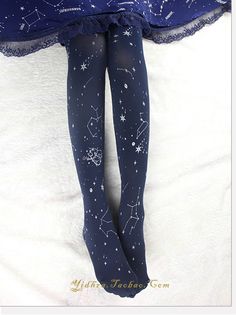 Features: A pair of star print starry tights features delicate constellation gold stampings on whole fabric.  Material: Velvet  Size: Stature from 155cm to 178cm Tokyo Street Fashion, Hot Lingerie, Grunge Look, Skirt Maxi, Kawaii Clothes, Character Outfits, Mode Inspiration, Lolita Fashion, Cute Fashion