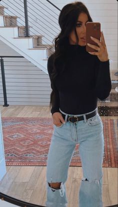 Outfit Inspo Fall, Fall Fashion Outfits, Mom Outfits, Casual Style Outfits, Fall Winter Outfits, Comfy Outfits, Cute Casual Outfits, Ripped Jeans