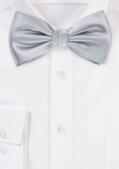 Do you want to wear something that isn't just a simple black bow tie, but you still have to comply with the dress code for a black tie? So this bow tie in light silver might be the best alternative for you. It has a fantastic shine and is going to go wonderfully with either the black tuxedo or the dark grey suit. All Black Tux, Silver Bow Tie, Dark Gray Suit, Grey Bow Tie, Black Bow Tie, Black Tux, Black Tuxedo, Gray Suit, Black Bow