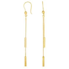 Add a classy touch to your ensemble when you wear these 14k yellow gold drop earrings. Featuring 2 diamond cut tube bars and double uneven chain tassel motif, these fringe earrings are a perfect addition to anyone’s jewelry collection. These French wire back earrings come in a elegant gift box.14K Yellow GoldPolished F 14k Yellow Gold Drop Earrings, Yellow Gold Drop Earrings, Long Pearl Earrings, Stamped Earrings, Chain Drop Earrings, Double Diamond, Cylinder Shape, French Wire, Fringe Earrings