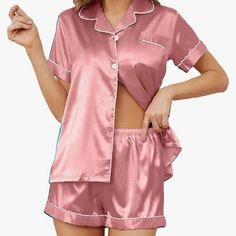 Light Pink Silk Pajama Set With White Hemline. Button Down Top With Front Pocket. Elastic Band Shorts. Size Medium, See Pictures For Details On Dimensions. New With Tags, Never Opened. Satin Pajamas Set, Pijamas Women, Pink Pajama, Short Satin, Satin Pj Set, Pyjama Satin, Pink Pajamas, Satin Shorts, Dusty Rose Dress