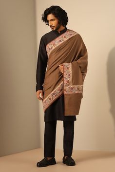 Brown handmade pashmina shawl with blossomy border details. - Aza Fashions Transitional Pashmina Shawl In Traditional Drape, Transitional Pashmina Shawl With Traditional Drape, Transitional Pashmina Shawl, Traditional Drape Scarves With Embroidered Border, Scarves With Embroidered Border In Traditional Drape, Traditional Scarves With Embroidered Border, Designer Pashmina Shawl With Traditional Drape, Types Of Work, Kurta With Pants