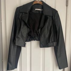 Very Cute, Cropped Vegan Leather Jacket From Alice + Olivia. Worn Once! Black Cropped Outerwear For Party, Black Cropped Party Outerwear, Spring Evening Biker Jacket With Long Sleeves, Cropped Evening Outerwear For Fall, Black Chic Leather Jacket For Evening, Chic Black Leather Evening Jacket, Chic Evening Biker Jacket For Fall, Chic Black Evening Leather Jacket, Chic Black Cropped Jacket For Fall