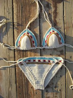 crochet bikini set shell bikini Pretty Sea Shells Cowrie image 2 Pretty Shells, Romantic Beach Photos, Reflective Accessories, Bikinis Crochet, Perfect Tan, Loose Outfit, Crochet Clothes, Bra Tops, Women Swimsuits