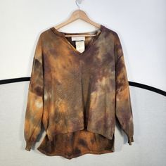 Vintage Havana Tie Dye Mesh Terry Sweatshirt Long Sleeve Size Large New With Tags Pet Free Smoke Free Home Same Or Next Day Shipping Measurements Are Approximate And Taken While The Item Is Laying Flat Pit To Pit 23 Inches Back Collar To Hem 27 Inches E2 Brown Relaxed Fit Crew Neck Blouse, Oversized Brown Long Sleeve Top, Casual Brown Blouse For Layering, Brown Relaxed Fit Blouse For Fall, Casual Brown Tops For Loungewear, Bohemian Brown Tops For Layering, Bohemian Brown Top For Layering, Bohemian Beige Loungewear Tops, Cold Shoulder Sweatshirt