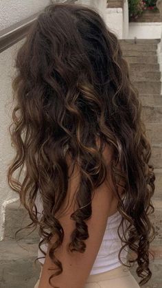 Fancy Hairstyles Half Up Half Down, Haircut Inspo For Curly Hair, Dark Brown Hair Aesthetic, Brown Curls, Hair Stylies, Good Hair Day, Waist Strap, Design Fabric, Long Curly Hair