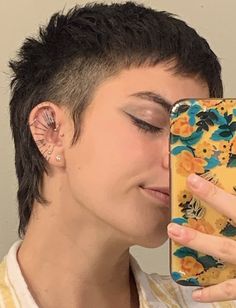 Short Hair Styles Buzzcut, Shaved Faux Hawk Women, Short Buzzed Mullet, Short Shaved Mullet, Hairstyles For Buzzed Hair, Nonbinary Hair Shaved Sides, How To Style A Buzzcut, Shaved Mullet Hairstyle, Very Short Punk Hair