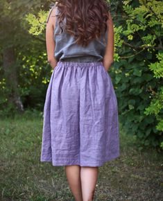 PORTO linen elastic waist skirt have 2 pockets. Those skirts are knee length, will look elegant wearing in summer. Washed linen is soft and will keep you cool in hot summer days. Color in picture: Amethyst Combined in pictures with EVA Shadow Gray top --------SIZING GUIDE BODY-------- SIZE XS Chest 84 cm / 33.1 in Waist 68 cm / 26.8 in Hip 92 cm / 36.2 in SIZE S Chest 88 cm / 34.6 in Waist 72 cm / 28.3 in Hip 96 cm /37.8 in SIZE M Chest 92 cm / 36.2 in Waist 76 cm / 29.9 in Hip 100 cm / 39.4 in Beach Linen Skirt With Elastic Waistband, Knee-length Beach Skirt With Pockets, Summer Bottoms With Pockets And Relaxed Fit, Beach Linen Skirt With Pockets, Beach Midi Skirt With Pockets, Knee-length Linen Gathered Skirt, Beach Tops Summer, Casual Linen Pants, Elastic Skirt