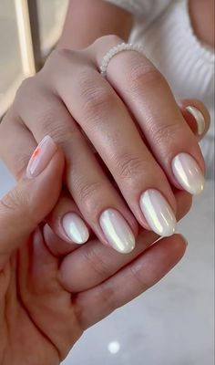 Nail Designs Chrome, Nail Ideas Chrome, Nails Blue Chrome, Chrome Nails French Tip, Chrome Nails Blue, Blue Chrome Nail, Chrome Nails Short, Chrome Nail Ideas, Chrome Nail Designs