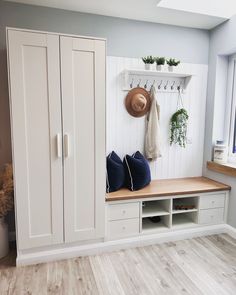 Hallway Entrance Ikea Hack Cubbies Mudroom, Mudroom Storage Bench, Mudroom Bench Seat, Ikea Hallway, Ikea Wardrobe, Mudroom Bench Plans