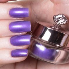 Amethyst is a vibrant jewel tone guaranteed to steal the show! Be the life of the party with this shade. Our nail powders are applied by brushing the powder onto your nail to achieve amazing results in minutes. Our 16 free formulation also means you will not be damaging your nails in the process as it doesn't contain the harmful chemicals found in most nail products. Pair this nail powder color with our Mineral Bond Nail Sets for amazing salon-quality results but in the comfort of your own home. Holographic Gold, Pink Galaxy, Titanium White