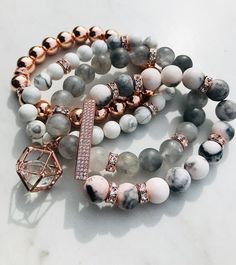 Stack of 4 Rose gold charms Agate, Howlite, and Electroplated Hematite Rose Gold Beads. Secret Bracelet, Lip Jewelry, Pyrite Bracelet, Rose Gold Charms, Women Bracelets, Rose Gold Beads, Bracelets Design, Vintage Style Earrings, Gold Statement Earrings