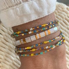 Bracelet Tila, T Bracelet, Bracelets Dainty, Beaded Items, Jewelry Stacking, Tila Beads, Bracelets Patterns, Diy Bracelets Patterns, Silk Cord