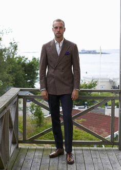 Andreas Weinas, Brown Blazer Outfit, Suit Stores, Mens Wedding Attire, Brown Suit, Outfit Collection, Best Dressed Man, Mens Fashion Smart, Men's Street Style