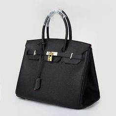 Size: 35x25x18cm – Hermès come with serial numbers, authenticity card, dust bag, care booklet, invoice, purchase receipt and Sales Slip. AAA Quality. Materials used are identical to the real ones. Trademark marks are indistinguishable to the originals. Purchase Receipt, Small Rings, Lv Bag, Hermes Birkin, Dust Bag, Louis Vuitton, Wallet, Handbags, The Originals