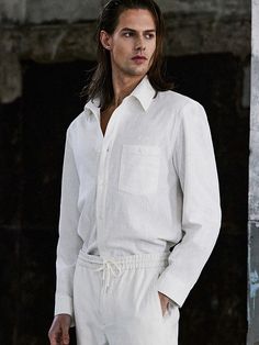 This is a comfortable and refined shirt by SOLEW that is made out of high quality and sturdy material. With distinctive mood of the design and comfortable wear, you can style it for your daily outfit.- Cool touch of linen 100% fabric- Logo embroidery and back loop detail- Minimal and clean mood Modern White Linen Shirt, Modern Long Sleeve Linen Shirt, Modern Linen Shirt For Spring, White Relaxed Fit Linen Shirt, Modern Linen Top With Spread Collar, White Linen Shirt With Pockets, Relaxed Fit Linen Shirt, Relaxed Fit Linen Shirt For Casual Gatherings, Relaxed Linen Shirt With Pockets