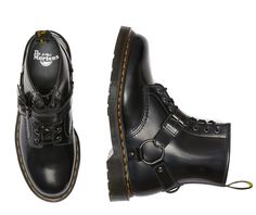 For decades, Docs wearers have customized our footwear with bolt-on pieces of hardware. This collection goes out to them. The 1460 Harness boot comes in black Smooth leather, enhanced with straps, harnesses and gunmetal studs. Yellow welt stitching and a scripted heel loop mark them as Dr. Martens. Born on 1st April 1960 and named as such. Over six decades our 8-eye 1460 has become iconic Polished Smooth is the original Dr. Martens leather: super durable, with a smooth finish polished to a high Galaxy Converse, 2024 Wardrobe, Galaxy Vans, Black Dr Martens, Style Converse, Outfit Vintage, Harness Boots, Boots Uk